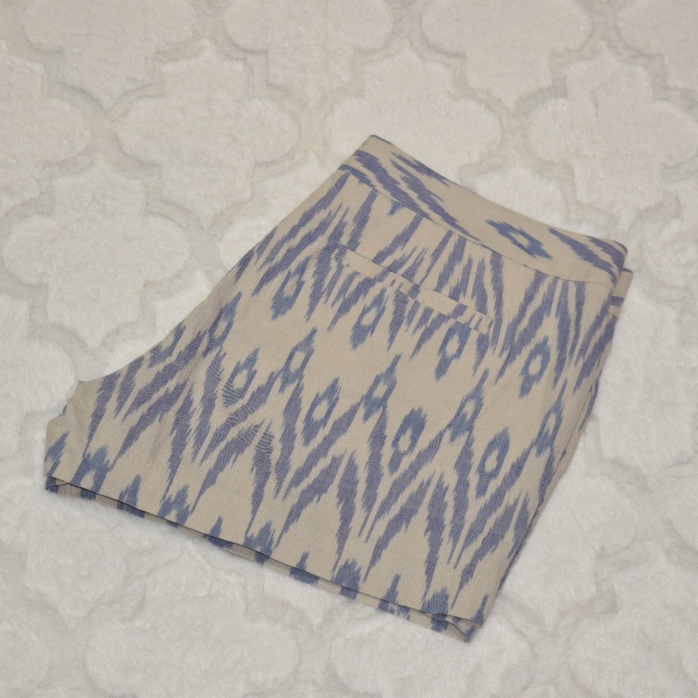 NWOT Joie Blue and Cream Shorts